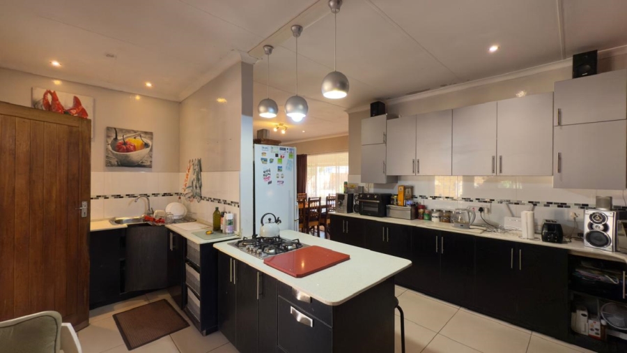 3 Bedroom Property for Sale in Stilfontein Ext 4 North West